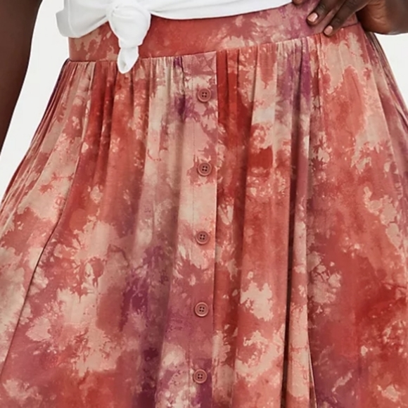 Plus Size 4X Super Soft Tie-Dye Oatmeal color Button Midi Skirt stretchy torrid - Picture 2 of 5